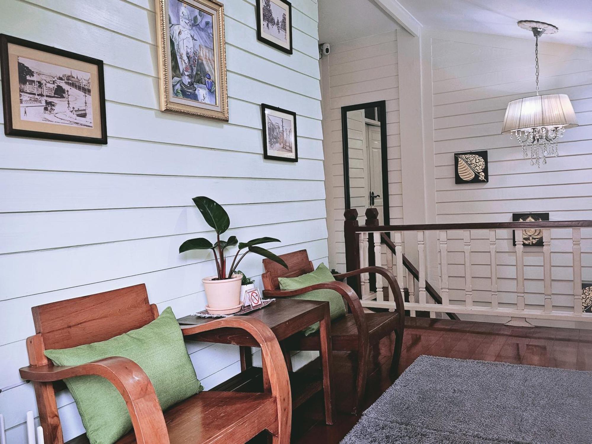 W The Thai-style Tranquil And Cozy *